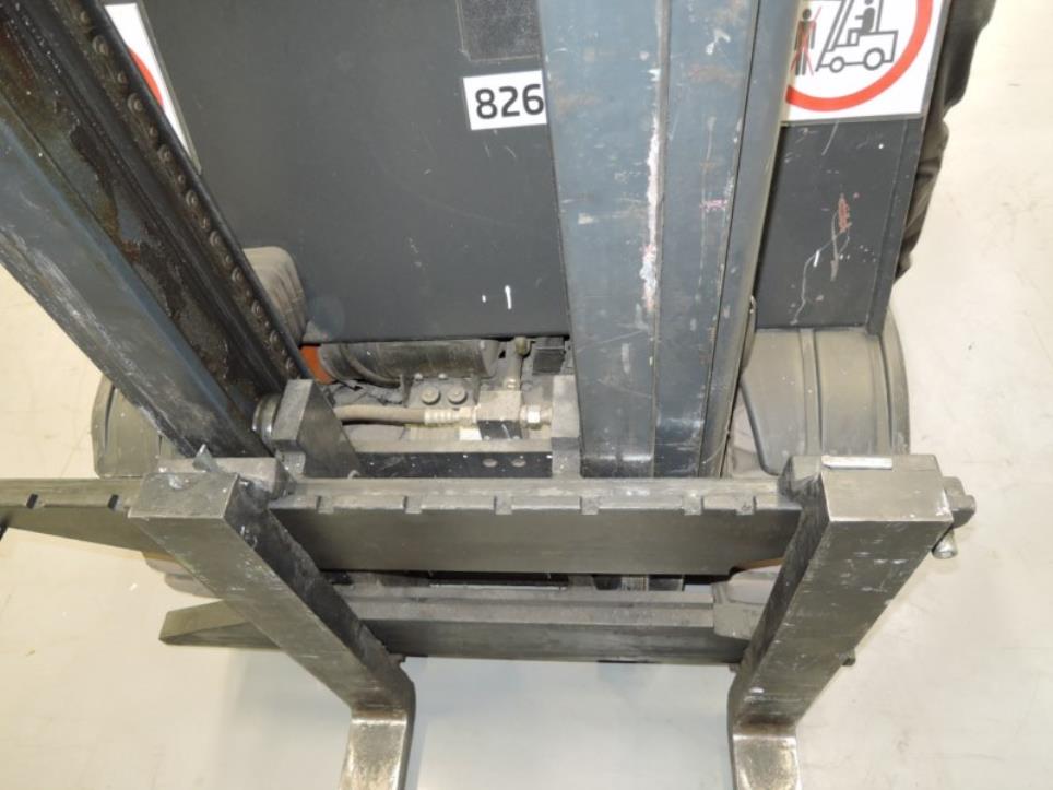 Prumyslových robotu-4